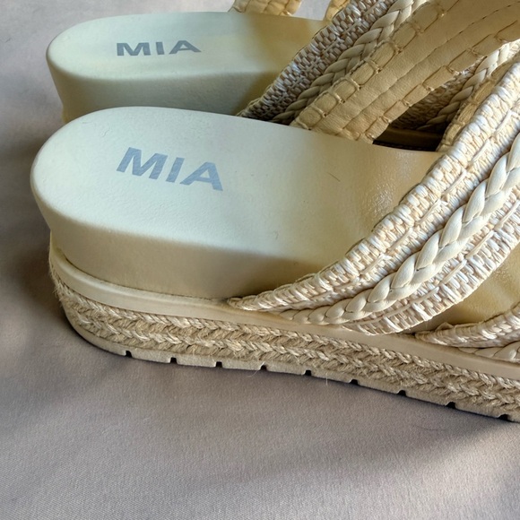 MIA Women's Tan and Cream Espadrille Sandals - Picture 3 of 6
